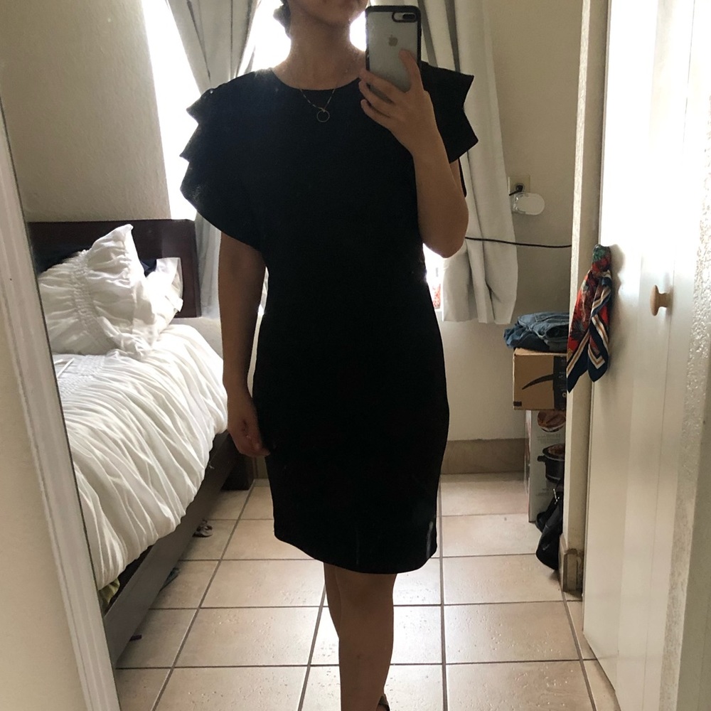 Blacks dress, fitted